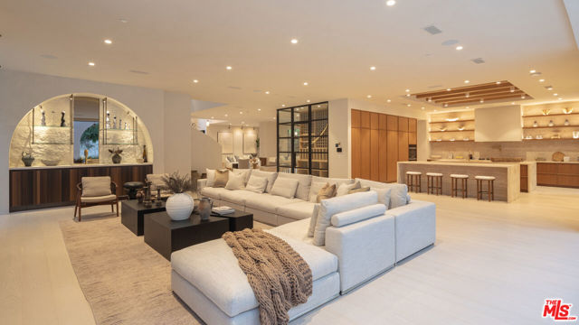 Drew Fenton | 966 Stone Canyon Road Los Angeles CA | MLS: 7725971