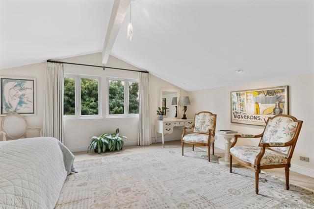 2885 Caminito Merion, La Jolla CA: https://media.crmls.org/mediaz/8ec48076-aa55-4bf9-8f82-c4a7ba69c2ed.jpg