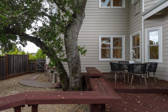 510 Oak Park Way, Redwood City CA: https://media.crmls.org/mediaz/8ec4cbcf-3b32-472a-9f35-ca38da5aae2e.jpg