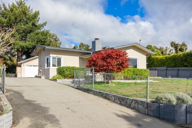 245 Siesta Drive, Aptos CA: https://media.crmls.org/mediaz/8ec54958-5831-4d4c-8fc7-58d352ae08ef.jpg