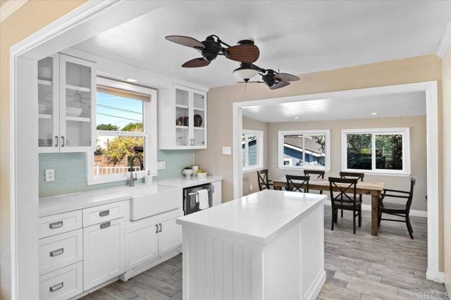 Detail Gallery Image 13 of 41 For 697 Ocean View Ave, Encinitas,  CA 92024 - – Beds | – Baths