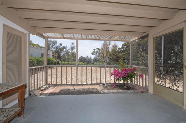 3621 Vista Campana S, Oceanside CA: https://media.crmls.org/mediaz/8ec5f92c-f2af-498d-8128-5285dee22a53.jpg