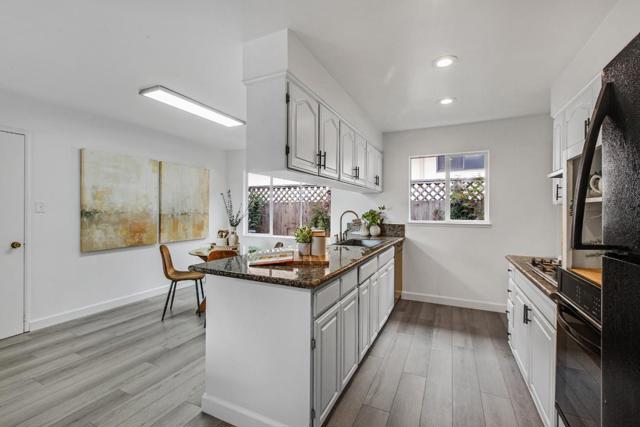 2860 Oakmont Drive, San Bruno CA: https://media.crmls.org/mediaz/8ec5fa04-0309-4914-89f9-d6bb267b7f2a.jpg