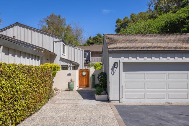 9685 Sycamore Court, Carmel CA: https://media.crmls.org/mediaz/8ec69903-0399-486b-ac9a-874d4354cb68.jpg