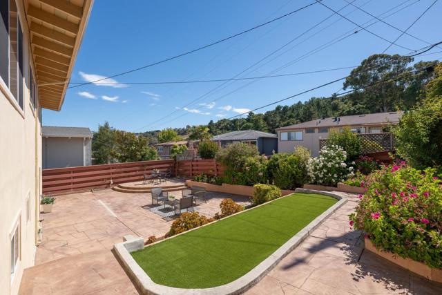 1149 Glenwood Drive, Millbrae CA: https://media.crmls.org/mediaz/8ec75037-18fe-4c0a-a9b1-fdbee00bb570.jpg