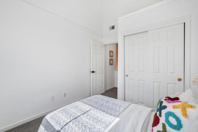 139 Pacchetti Way, Mountain View CA: https://media.crmls.org/mediaz/8ec8131e-3744-43fa-a2cf-5b637f99399b.jpg