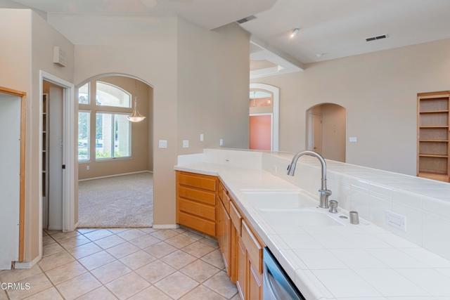 Detail Gallery Image 23 of 51 For 13300 Coco Palm Ct, Bakersfield,  CA 93314 - 4 Beds | 3 Baths