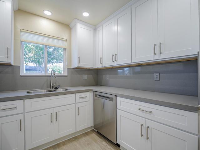 1221 Broadway, Santa Cruz CA: https://media.crmls.org/mediaz/8ecad1b9-774f-4b4a-8387-e5feef708ca4.jpg