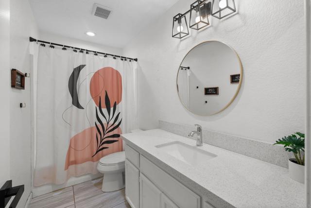 41910 Humber Drive, Temecula CA: https://media.crmls.org/mediaz/8ecbad4a-a68a-48bc-be41-93bef7155b6f.jpg