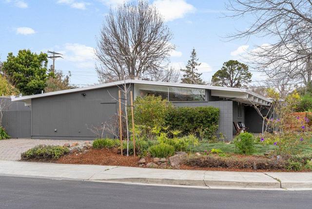 Image 7 of 73 For 829 Talisman Drive