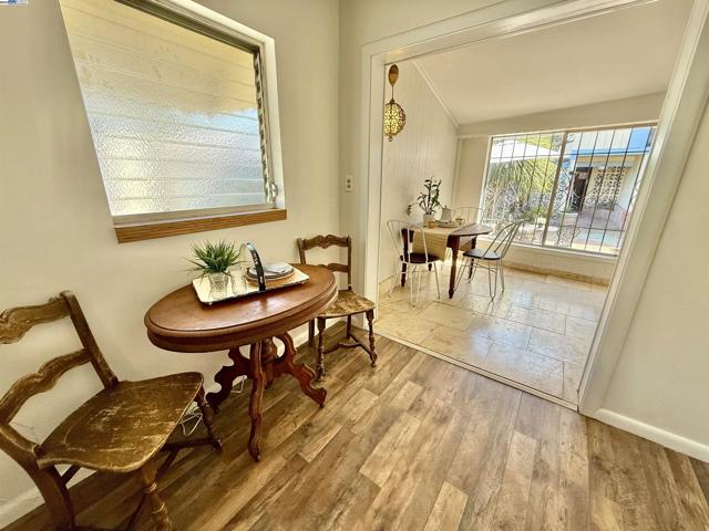 Image 20 of 57 For 574 Lewis Ave