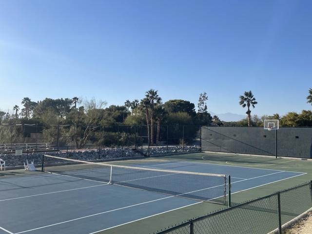 74711 Dillon Road, Desert Hot Springs CA: https://media.crmls.org/mediaz/8ecc83d4-209e-4bc7-b38c-3f667e88b96d.jpg