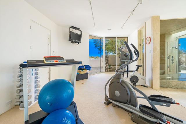 79095 Tom Fazio N Lane, La Quinta CA: https://media.crmls.org/mediaz/8ecebc5d-64fd-43ce-81bf-347594a5f2c4.jpg