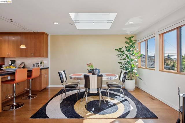 Image 16 of 60 For 1260 63rd St.