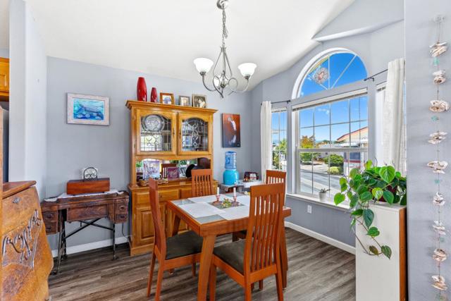 1555 Merrill Street, Santa Cruz CA: https://media.crmls.org/mediaz/8ed0df57-472c-46f8-aed9-939090c63b20.jpg