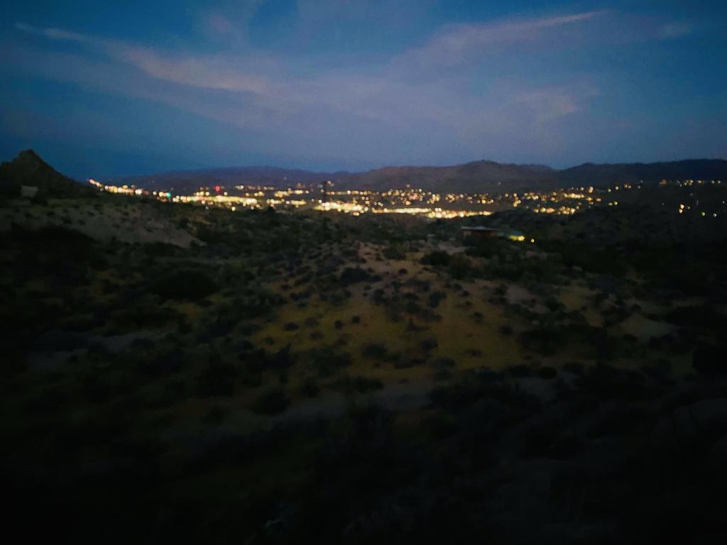 https://media.crmls.org/mediaz/8ed1d4d9-c5b9-4120-a6b3-0c607259eedd.jpg?preset=X-Large