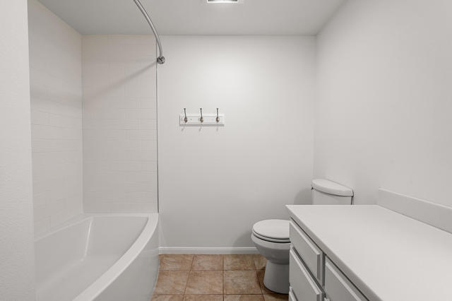 Image 7 of 23 For 255 Avenida Caballeros  203