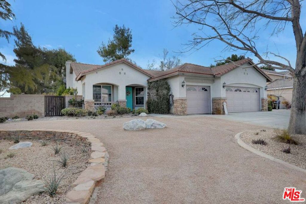 306 Bogie Street, Palmdale, CA 93551