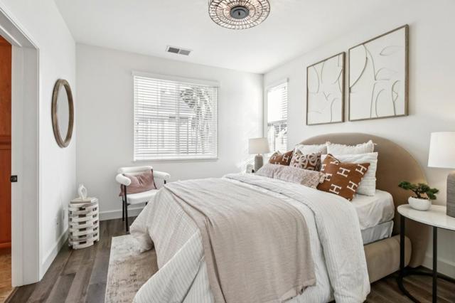 10837 N Stelling Road, Cupertino CA: https://media.crmls.org/mediaz/8ed37718-a171-47d3-b7f4-9db57637d119.jpg