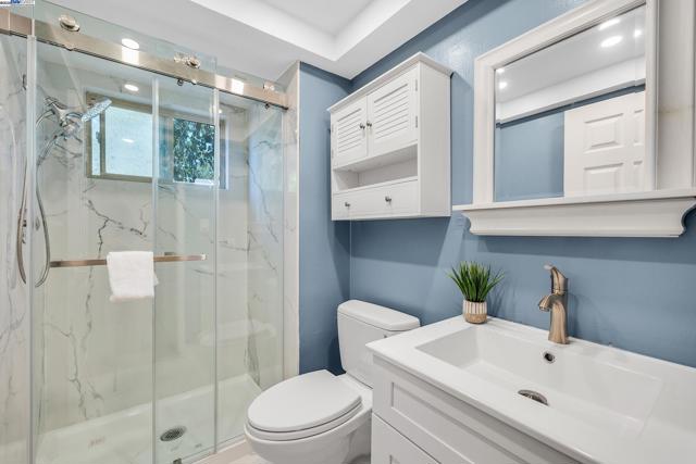 5375 Sandra Way, Livermore CA: https://media.crmls.org/mediaz/8ed37f8b-8a3d-48a3-b779-8d6d333c226a.jpg