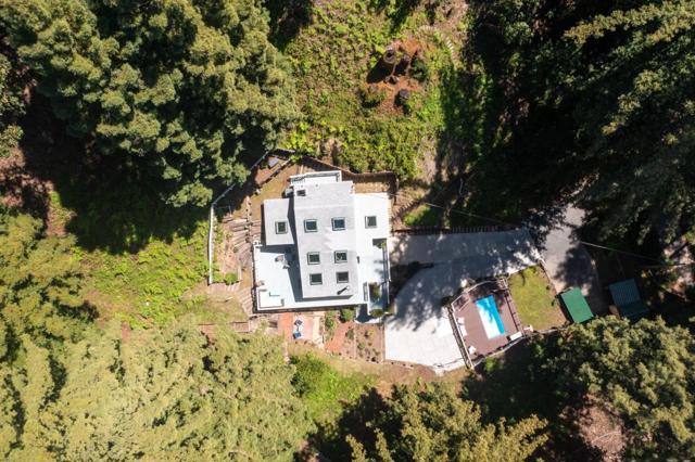 14566 Old Japanese Road, Los Gatos CA: https://media.crmls.org/mediaz/8ed4469b-a718-4c83-acb1-85f9b44fd3bb.jpg