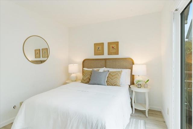 208 Brook Avenue, Santa Cruz CA: https://media.crmls.org/mediaz/8ed4ee5a-af40-4777-a4fc-ce1e785124ba.jpg