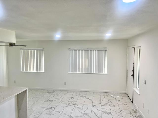 Image 9 of 11 For 72745 Willow Street 3