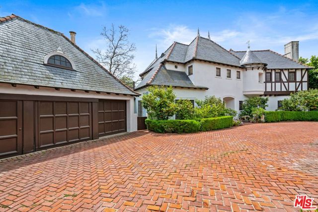 1027 Ridgedale Drive photo 4