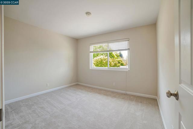 600 Guaymas Ct, San Ramon CA: https://media.crmls.org/mediaz/8ed6f4fd-ecac-449c-a1a4-cc5dd8e8f0ee.jpg