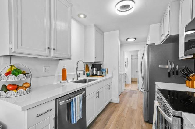 Image 4 of 13 For 1227 Evergreen Drive