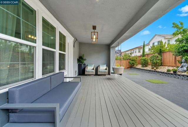 320 E Angelina Ave, Mountain House CA: https://media.crmls.org/mediaz/8ed8b945-7786-450b-90f1-bb3a64689350.jpg