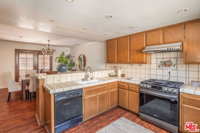 2603 Voorhees Avenue, Redondo Beach, California 90278, 2 Bedrooms Bedrooms, 0 ,2 BathroomsBathrooms,Residential,For Sale,Voorhees,0,26871887 2603 Voorhees Avenue, Redondo Beach, California 90278, 2 Bedrooms Bedrooms, 0 ,2 BathroomsBathrooms,Residential,For Sale,Voorhees,0,26871887