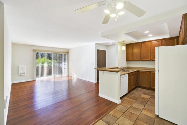 Detail Gallery Image 2 of 21 For 432 Edgehill Ln #169,  Oceanside,  CA 92054 - 2 Beds | 1 Baths