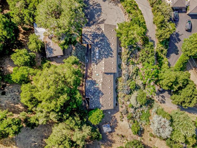 15010 Larga Vista Drive, Los Gatos CA: https://media.crmls.org/mediaz/8eda148a-ebd7-42cb-9a14-bb09616e4a1d.jpg