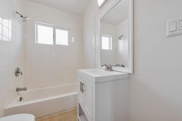 494 Madera Avenue, San Jose CA: https://media.crmls.org/mediaz/8edab6a0-f178-47cf-bfc2-245c56ff3e81.jpg