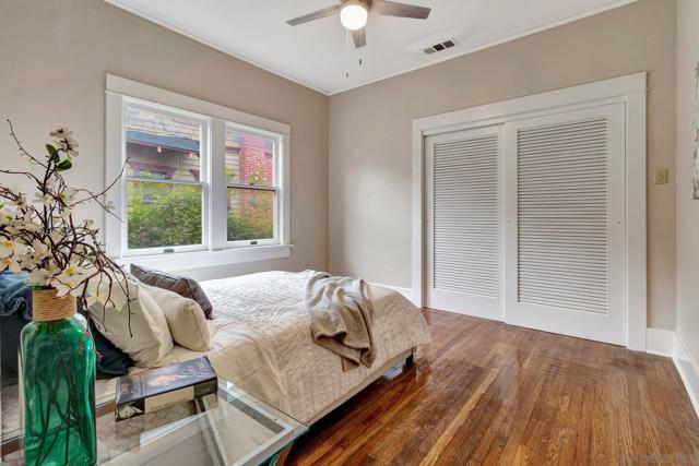 4232 Arden Way, San Diego CA: https://media.crmls.org/mediaz/8edb59dd-da97-4d11-949e-4e1ed52f0e87.jpg