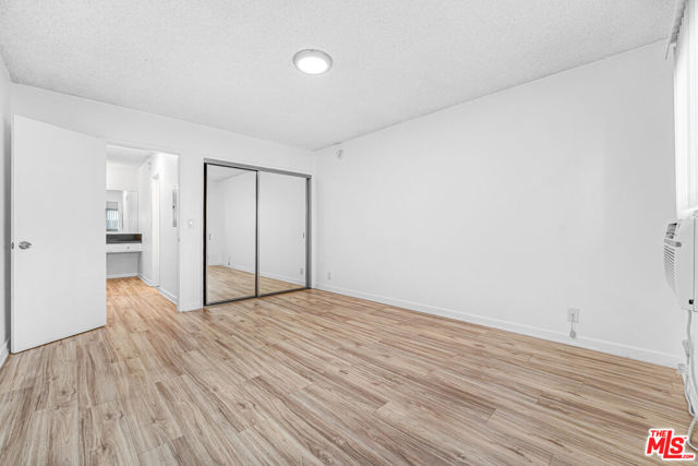 919 North N Alfred Street, 204 photo 8