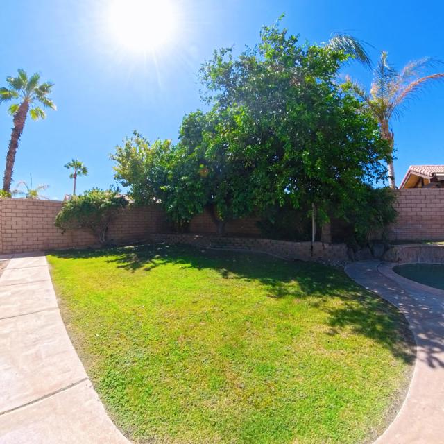 37879 Hollister Drive, Palm Desert, CA 92211