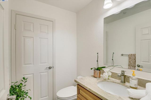 3948 Inverness, Livermore CA: https://media.crmls.org/mediaz/8eddb248-1076-49a4-a5b9-372d820f6e5c.jpg