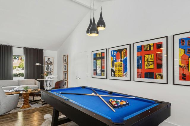 2113 Sunshine Way, Palm Springs CA: https://media.crmls.org/mediaz/8ede3501-3b54-4588-9ecf-a4d560d1670a.jpg