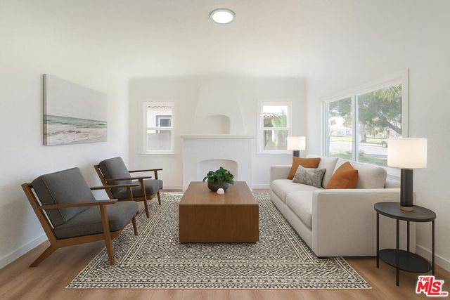 672 E 119th Street, Los Angeles CA: https://media.crmls.org/mediaz/8edf29ee-54c7-4fe5-b55e-4f327d6737bd.jpg