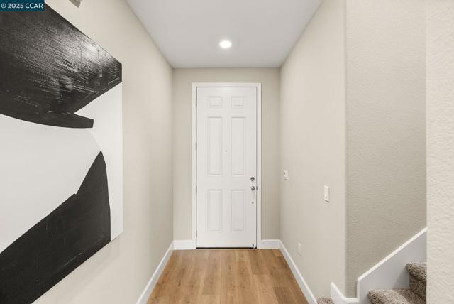 612 Farmstead Drive, Vacaville CA: https://media.crmls.org/mediaz/8ee0e182-aa14-45b3-8080-a610314fc89f.jpg