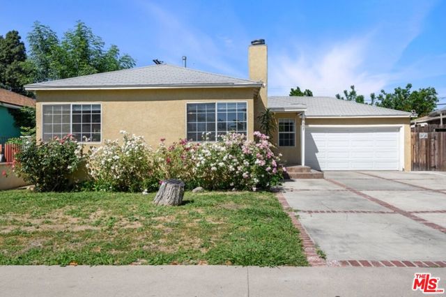 6607 NESTLE Avenue photo 2