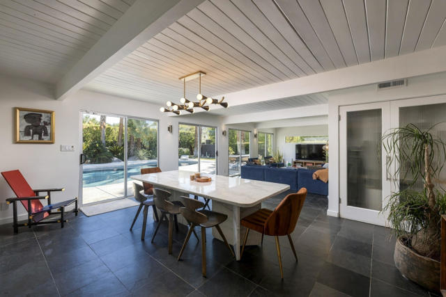 503 E Laurel Circle, Palm Springs, CA 92262