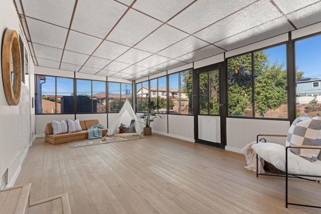 5520 Albemarle St, San Diego CA: https://media.crmls.org/mediaz/8ee29420-b35f-462b-a48f-918ba9d908f0.jpg