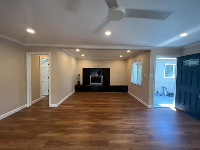 3095 Calzar Drive, San Jose CA: https://media.crmls.org/mediaz/8ee2b3fe-c534-4dc9-ae3f-6c946948e59a.jpg