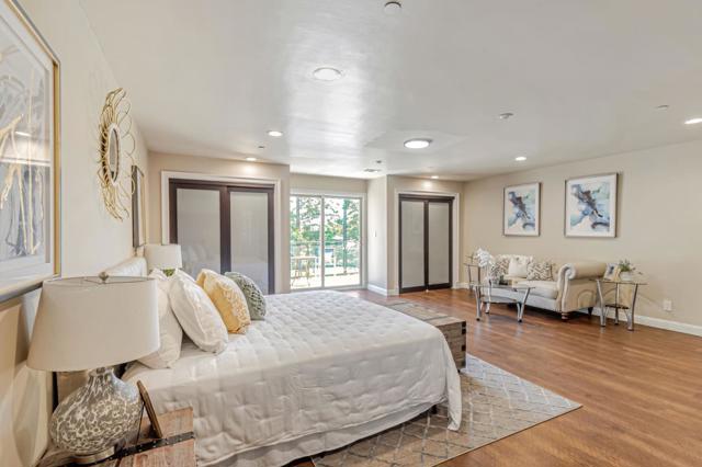 3119 Oak Knoll Drive, Redwood City CA: https://media.crmls.org/mediaz/8ee32a2f-8cb2-4e94-a619-2894be8e2084.jpg