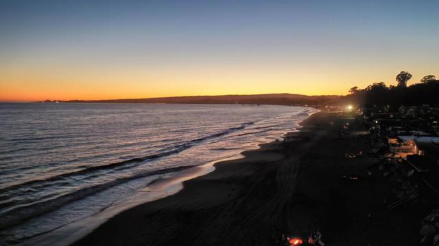 643 Beach Drive, Aptos CA: https://media.crmls.org/mediaz/8ee3560a-eca8-4e57-bd22-57984b5cd3ea.jpg
