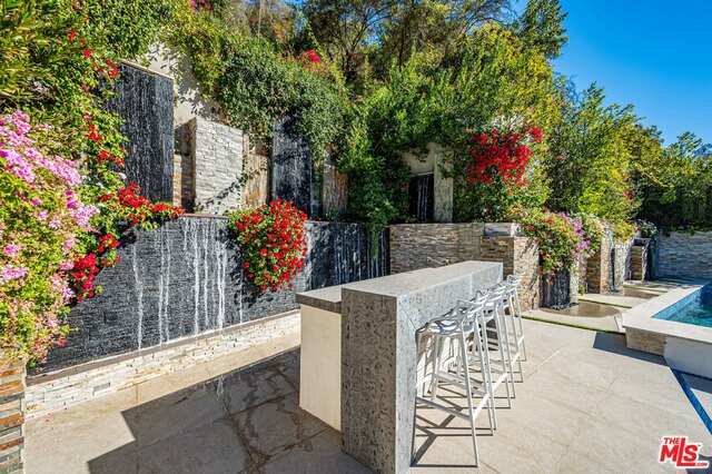 930 Roscomare Road, Los Angeles, California 90077, 6 Bedrooms Bedrooms, ,6 BathroomsBathrooms,Single Family Residence,For Sale,Roscomare,20662676