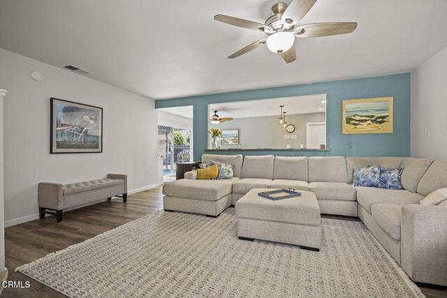Detail Gallery Image 8 of 38 For 3151 W Hemlock St, Oxnard,  CA 93035 - 3 Beds | 2 Baths